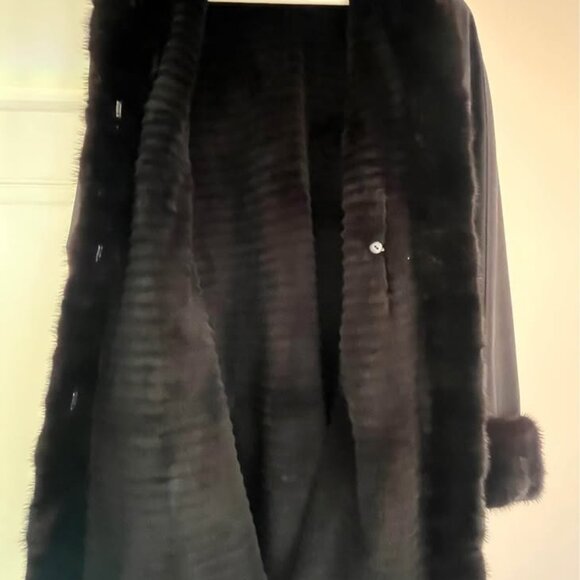 50% OFF! - Coat Loro Piana Black Storm System Mink Trim Rabbit Lined Large 12 - Picture 3 of 11